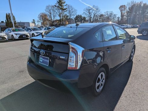 Used 2015 Toyota Prius Three image 5