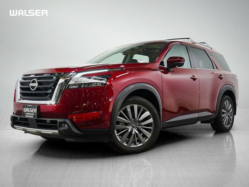 Used 2023 Nissan Pathfinder SL w/ SL Premium Package AWD/4WD image 1
