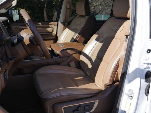 Used 2019 RAM 1500 Limited w/ Body Color Bumper Group image 37