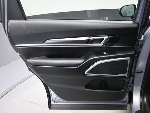 Used 2023 Kia Telluride S w/ S Sunroof Package FWD image 30