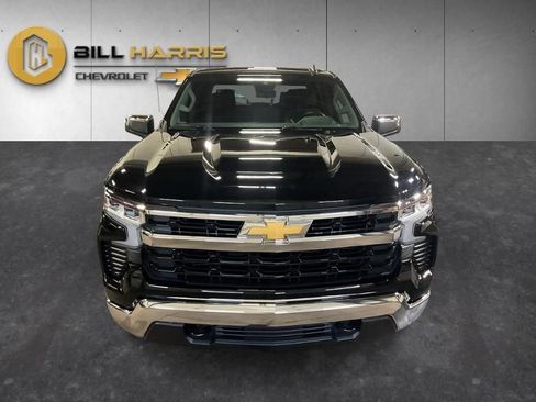 Used 2025 Chevrolet Silverado 1500 LT AWD/4WD image 10