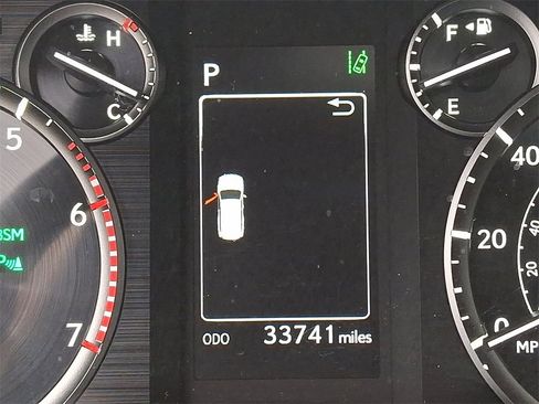 Used 2023 Lexus GX 460 Premium image 22