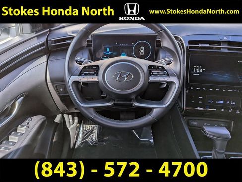 Used 2023 Hyundai Santa Cruz SEL Premium image 16