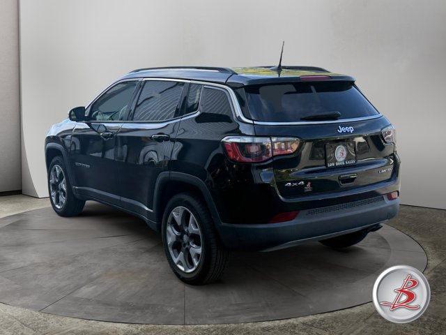 Used 2019 Jeep Compass Limited AWD/4WD image 5