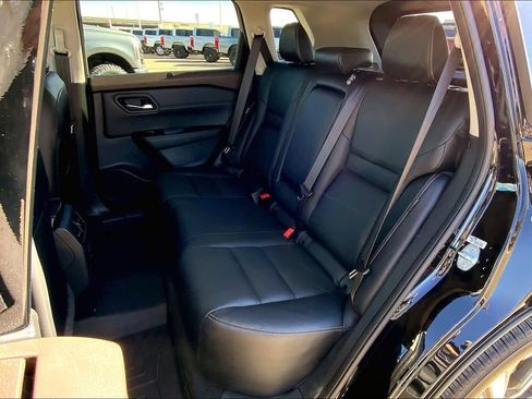 Used 2023 Nissan Rogue SL w/ SL Premium Package image 20