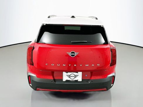 Certified 2025 MINI Cooper Countryman S image 6