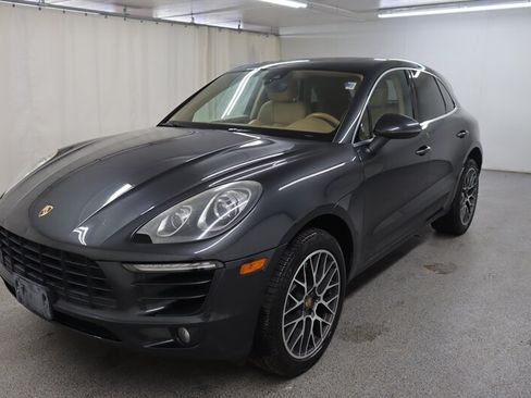 Used 2017 Porsche Macan S AWD/4WD image 3