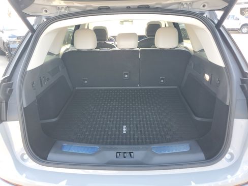 New 2026 Lincoln Nautilus Reserve w/ Jet Appearance Package image 30