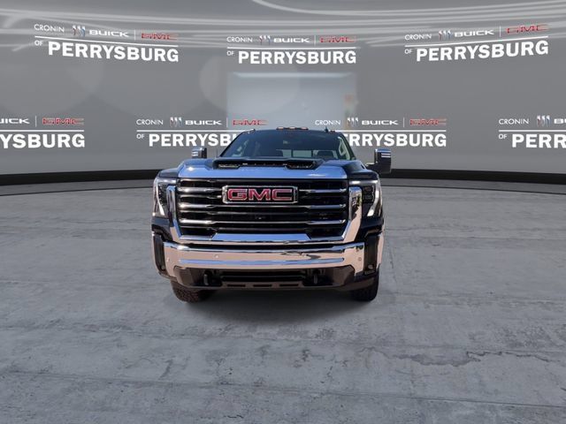 Used 2026 GMC Sierra 2500 SLT w/ SLT Premium Package AWD/4WD image 5