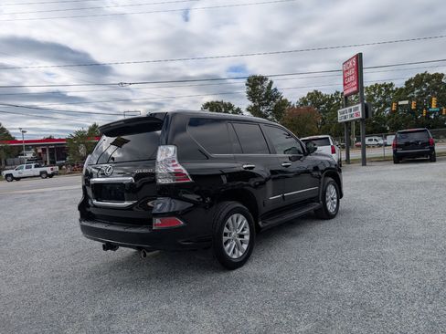 Used 2017 Lexus GX 460 Premium image 7