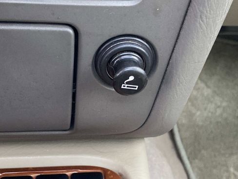 Used 2002 INFINITI QX4 2WD image 22