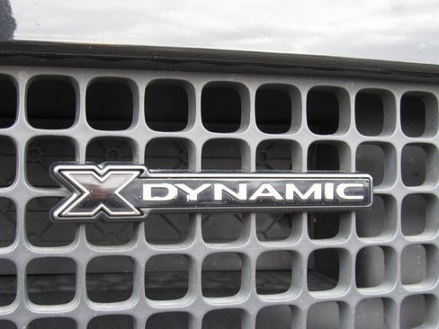 Used 2022 Land Rover Defender 110 X-Dynamic HSE image 9