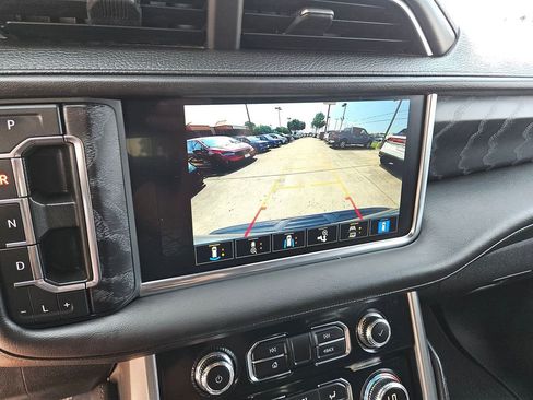 Used 2023 GMC Yukon Denali AWD/4WD image 21