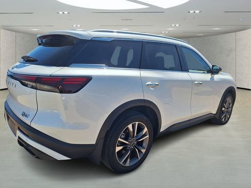 Used 2025 INFINITI QX60 Luxe image 5