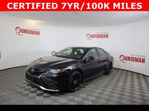 Used 2023 Toyota Camry XSE FWD image 4