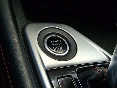 Used 2022 Nissan Sentra SR w/ SR Premium Package FWD image 24