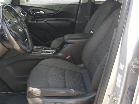Used 2019 Chevrolet Equinox LT FWD image 15