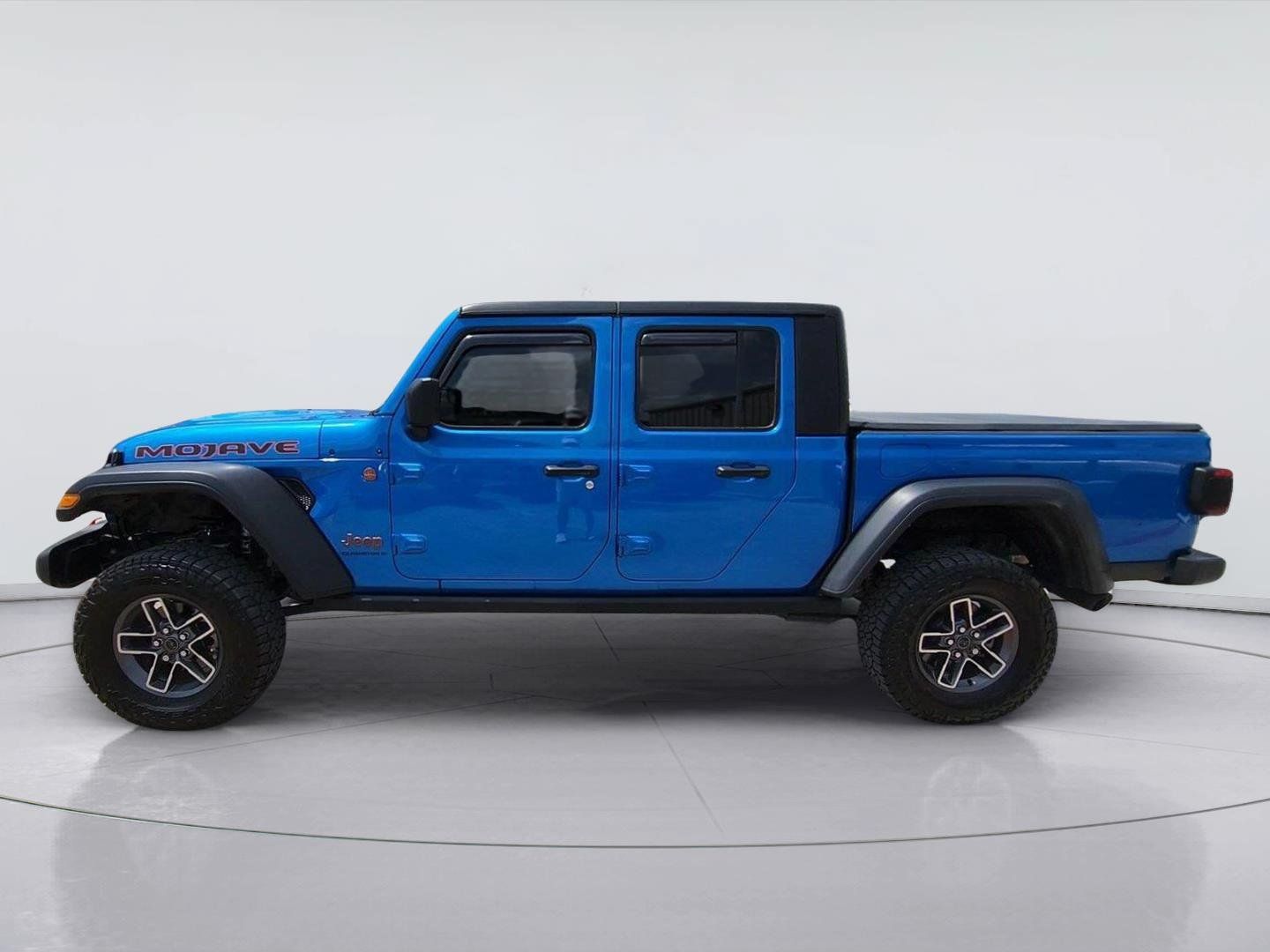 Used 2024 Jeep Gladiator Mojave w/ Convenience Group AWD/4WD image 5