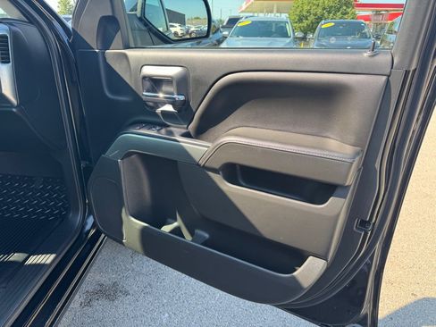 Used 2018 Chevrolet Silverado 1500 LT w/ All Star Edition AWD/4WD image 13