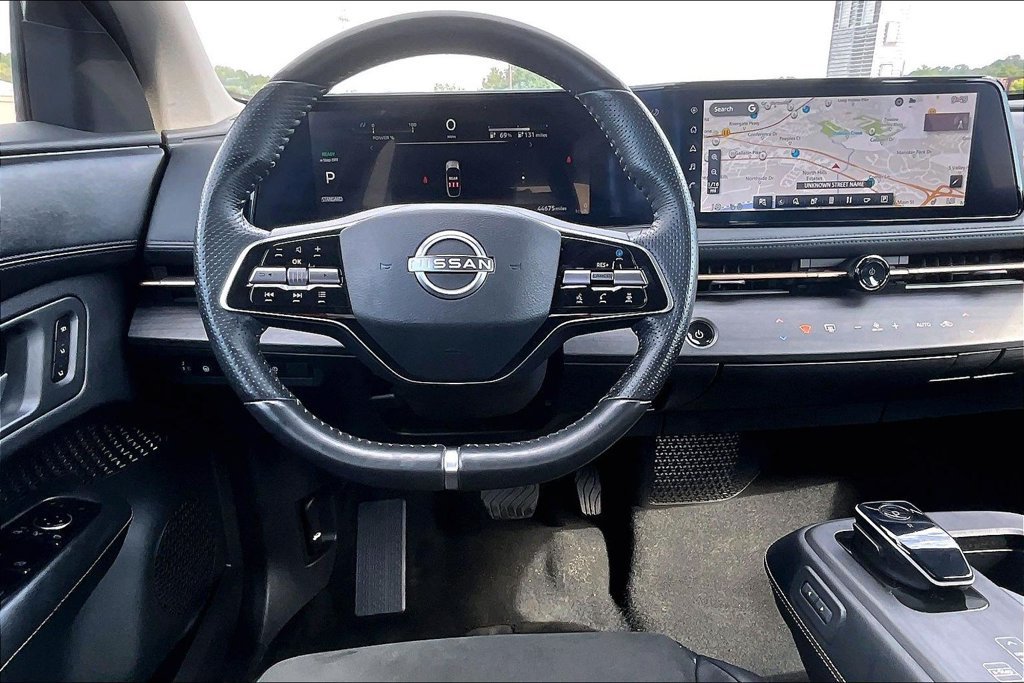 Used 2023 Nissan Ariya FWD image 10