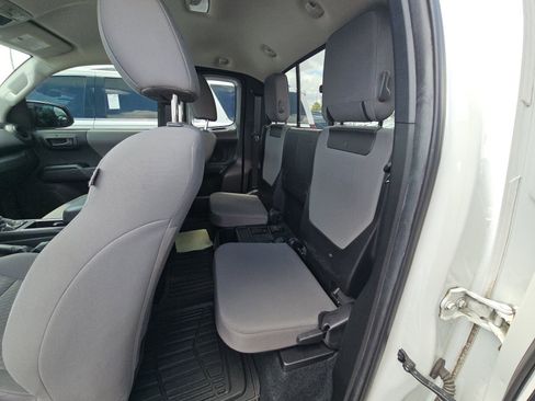 Used 2022 Toyota Tacoma SR w/ SX Package RWD image 14