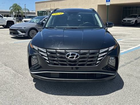 Certified 2024 Hyundai Tucson SEL w/ Convenience Package FWD image 3