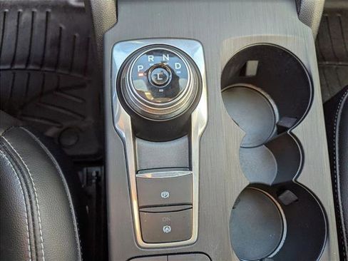 Used 2021 Ford Escape Titanium w/ Class II Trailer Tow Package image 10