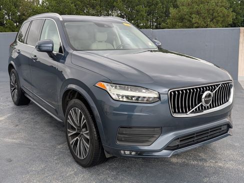 Used 2020 Volvo XC90 T5 Momentum FWD image 7