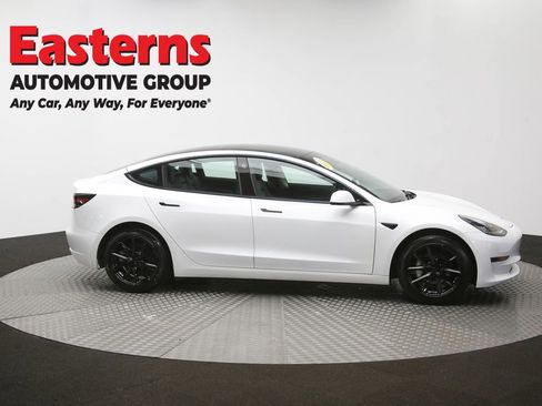 Used 2021 Tesla Model 3 Standard Range Plus RWD image 43