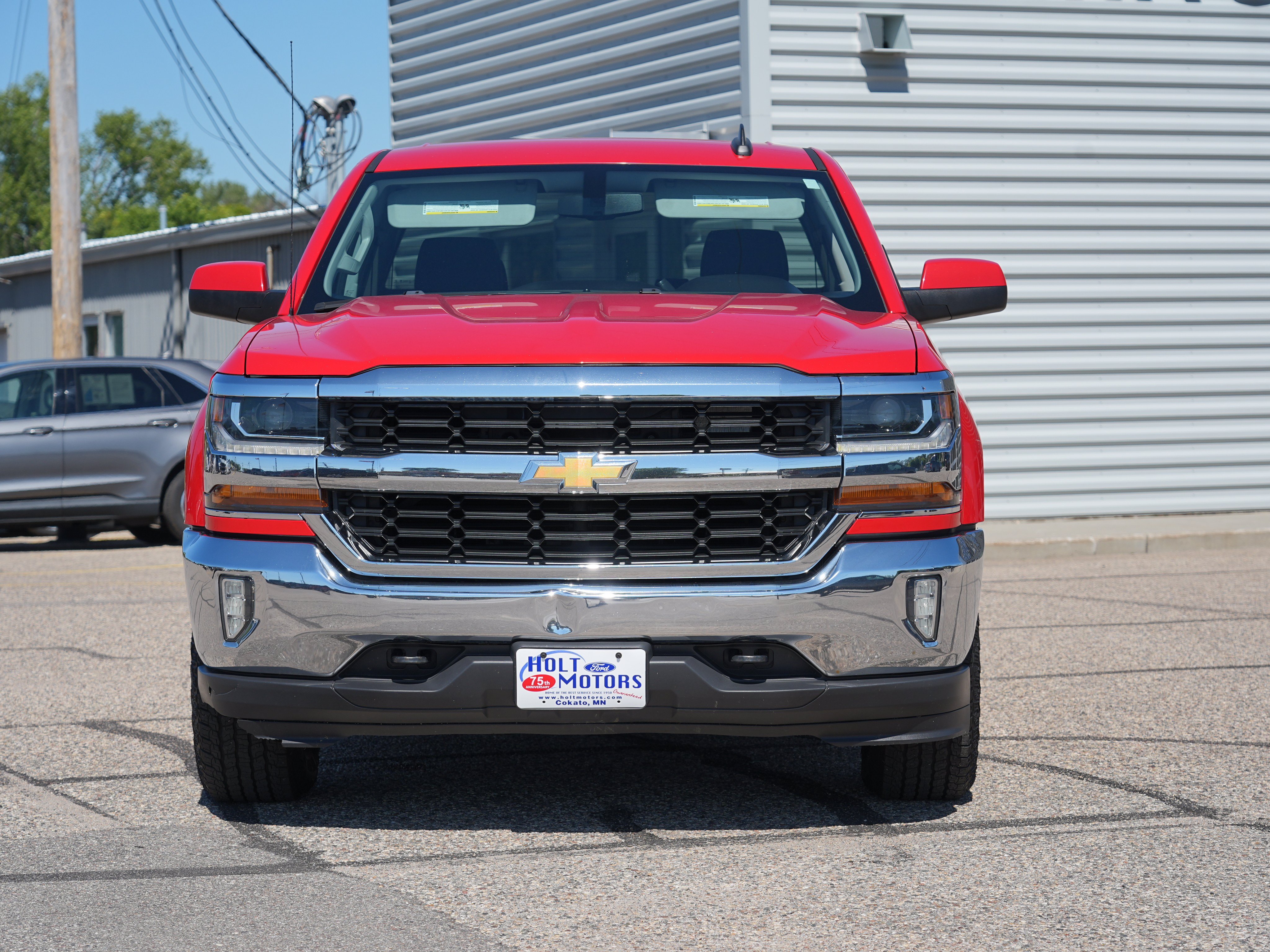 Used 2018 Chevrolet Silverado 1500 LT w/ All Star Edition AWD/4WD image 9