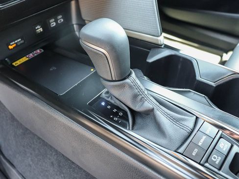Certified 2025 Toyota Camry SE FWD image 24