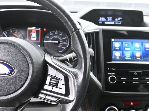 Used 2023 Subaru Crosstrek 2.0i Premium image 19