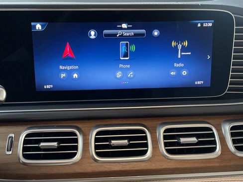 Used 2024 Mercedes-Benz GLE 450 4MATIC image 23