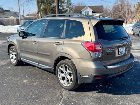 Used 2017 Subaru Forester 2.5i Touring image 6