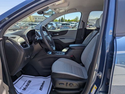 Certified 2024 Chevrolet Equinox LS w/ LS Convenience Package AWD/4WD image 12