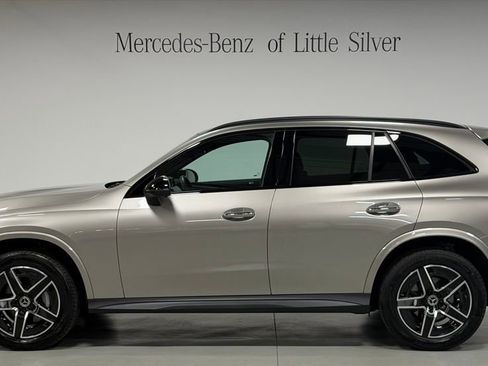 Certified 2023 Mercedes-Benz GLC 300 4MATIC image 2