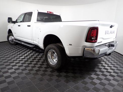 New 2026 RAM 3500 Big Horn image 11