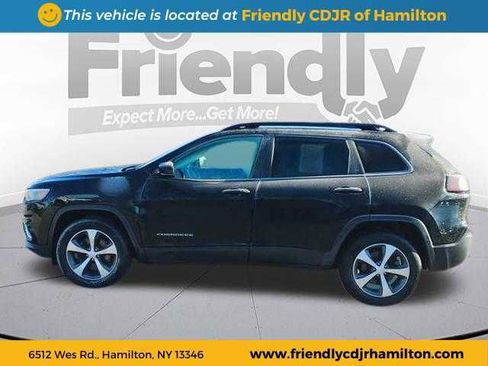Used 2022 Jeep Cherokee Limited AWD/4WD image 2