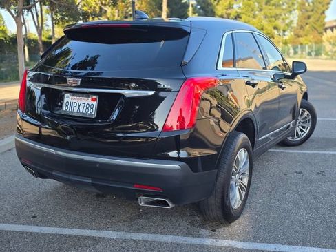 Used 2018 Cadillac XT5 Luxury w/ Driver Awareness Package FWD image 32