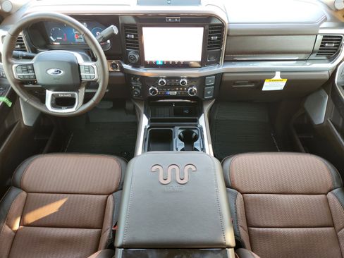 New 2026 Ford F250 King Ranch w/ Chrome Package AWD/4WD image 25