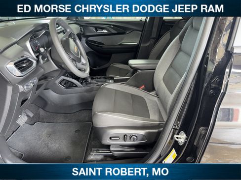 Used 2021 Chevrolet TrailBlazer LT w/ Convenience Package AWD/4WD image 26