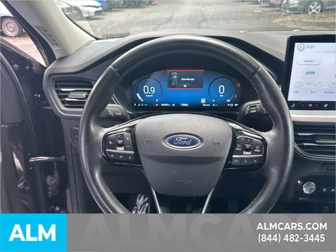 Used 2024 Ford Escape Platinum AWD/4WD image 28