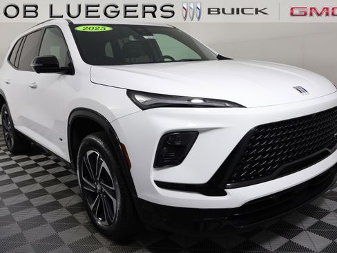 Certified 2025 Buick Enclave Sport Touring AWD/4WD image 1