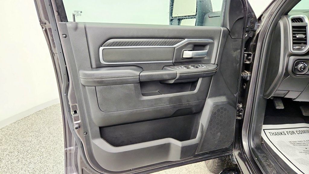 Used 2026 RAM 2500 Big Horn AWD/4WD image 9