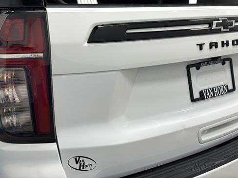 Used 2023 Chevrolet Tahoe Z71 w/ Luxury Package AWD/4WD image 43