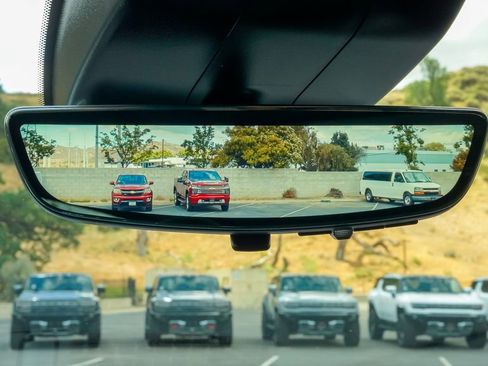 New 2026 GMC Sierra 3500 Denali w/ Denali Reserve Package image 38