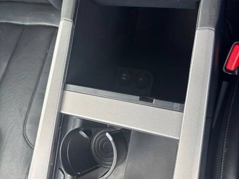 Used 2022 Hyundai Palisade SEL w/ Premium Package AWD/4WD image 18