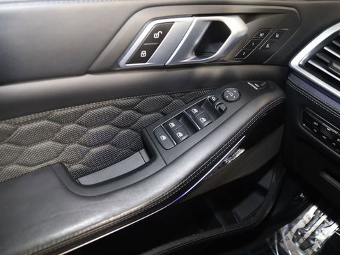 Used 2021 BMW X5 M w/ Competition Package image 43