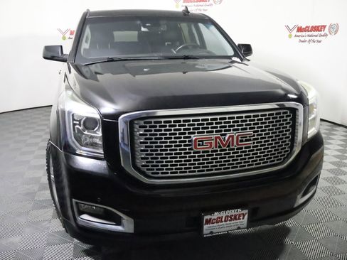 Used 2016 GMC Yukon XL Denali w/ Open Road Package AWD/4WD image 16
