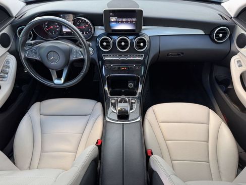 Used 2016 Mercedes-Benz C 300 4MATIC Sedan image 16